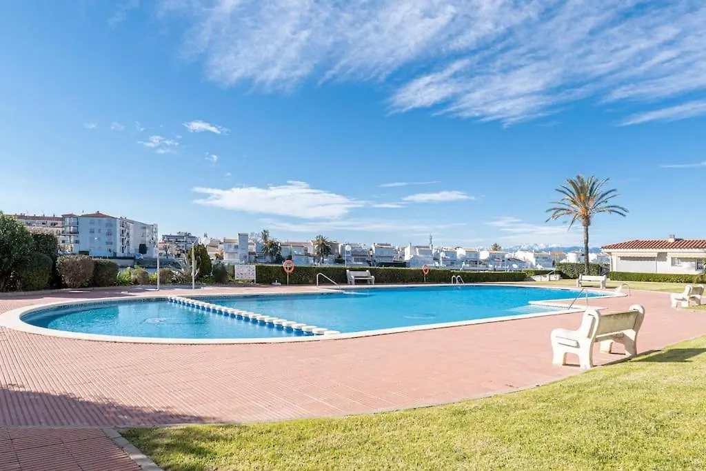 1014 Apartamento Al Lago San Maurici 1 Habitacion Y Piscina By Homeselectspain Empuriabrava